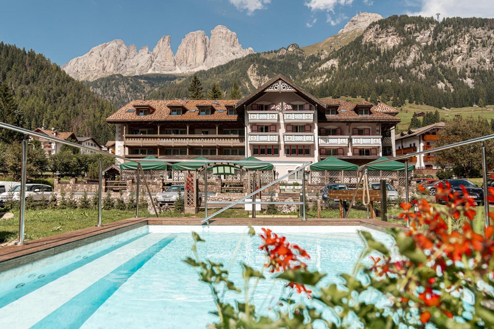 Hotel Diamant Park Campitello di Fassa Eksteriør bilde