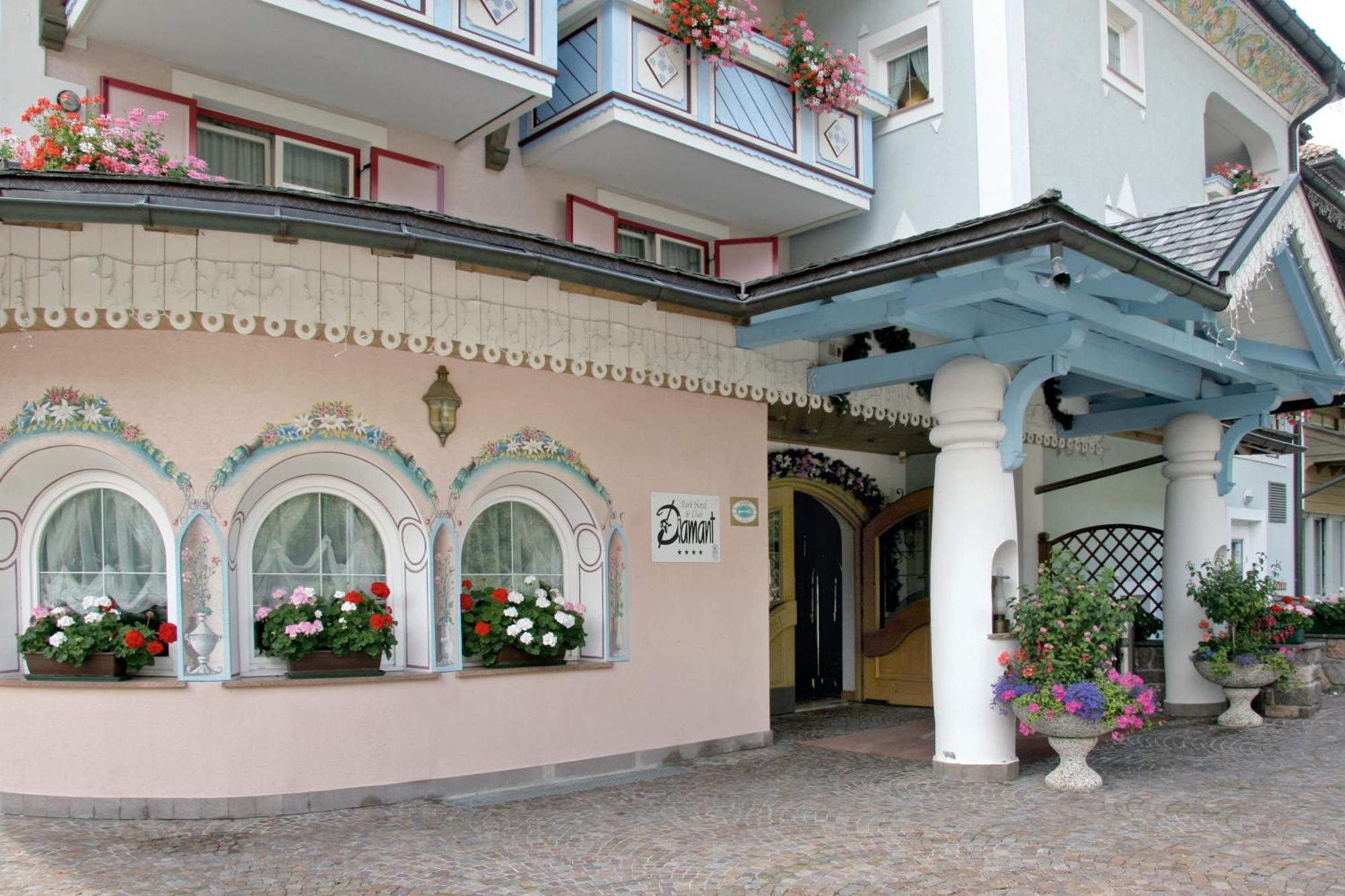 Hotel Diamant Park Campitello di Fassa Eksteriør bilde
